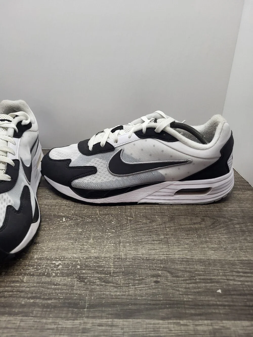 Nike Air Max Solo White/Black Panda Mesh Low Top Shoes Sneakers Men's Size 12